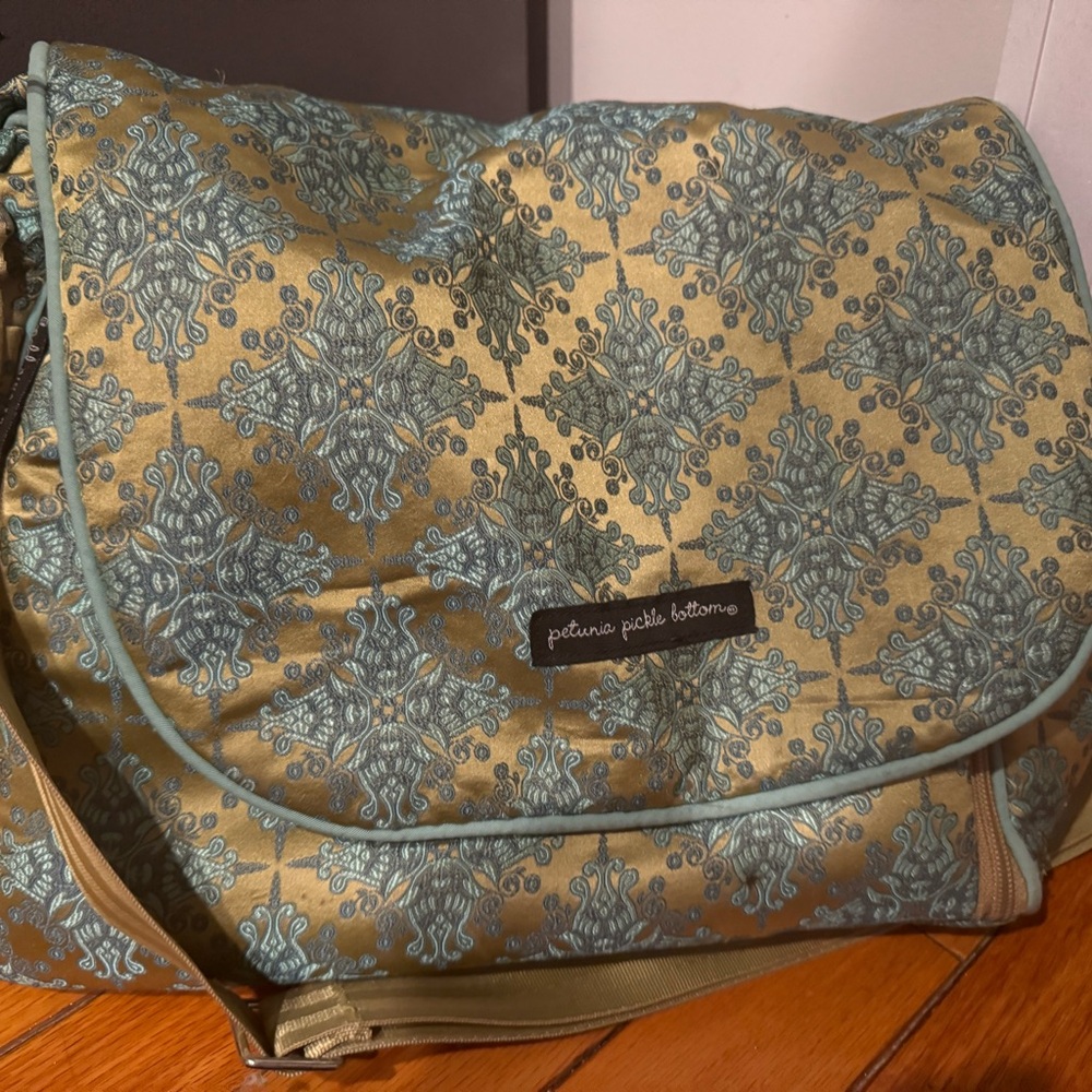 Petunia Pickle Bottom Diaper Bag Backpack green new without tags
